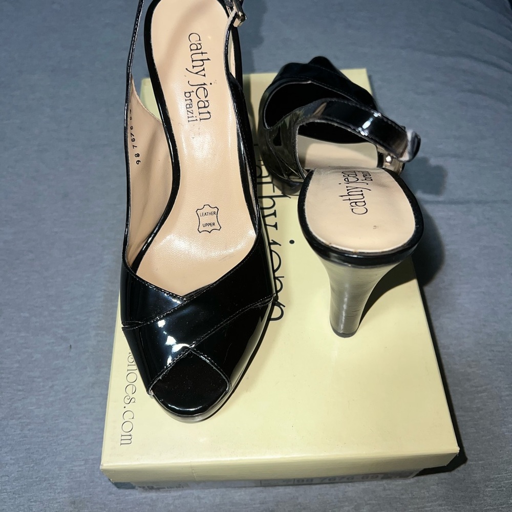 Cathy Jean black heels, size 8, slightly used